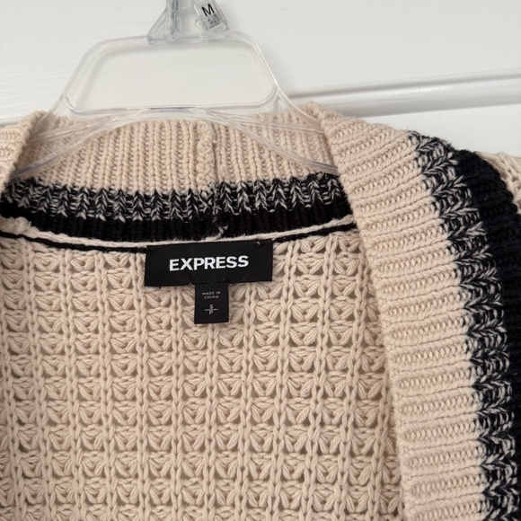Express Striped Chunky Knit Cardigan, Size Small - Picture 3 of 3